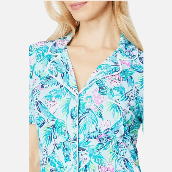 NEW Lilly Pulitzer [ XXS ] PJ Knit Button-Up Top Blue Barking Up‎ Palm Tree - Picture 2 of 14
